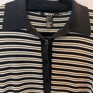 Dkny Tops - DKNY short sleeve knitted polo top Dkny Tops - DKNY short sleeve knitted polo top
